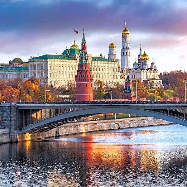 Russian Tourism Industry Faces Challenges Amid Ukraine Conflict