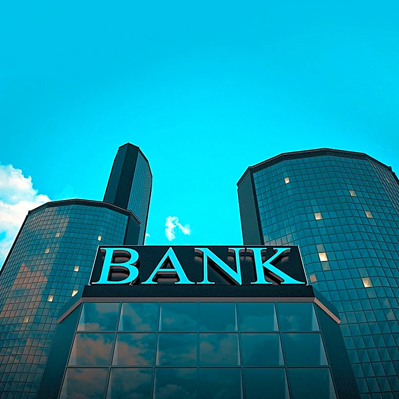 Trump Administration Eases Regulations on Smallest US Banks to Boost Lending