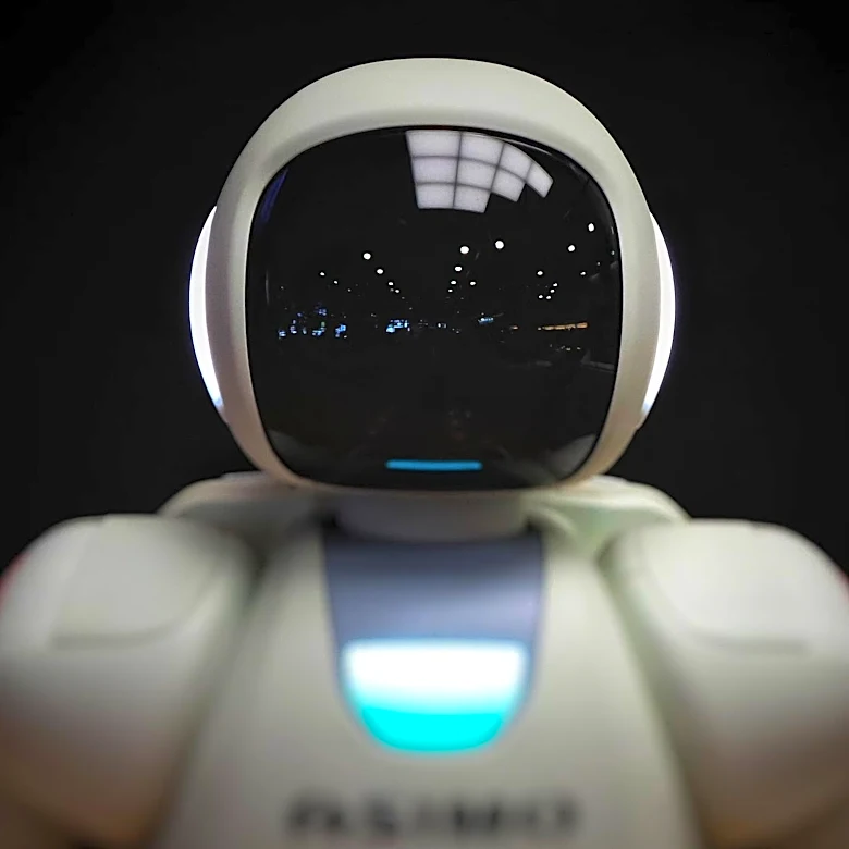 China Narrows AI Performance Gap with U.S. Through State-Led Initiatives