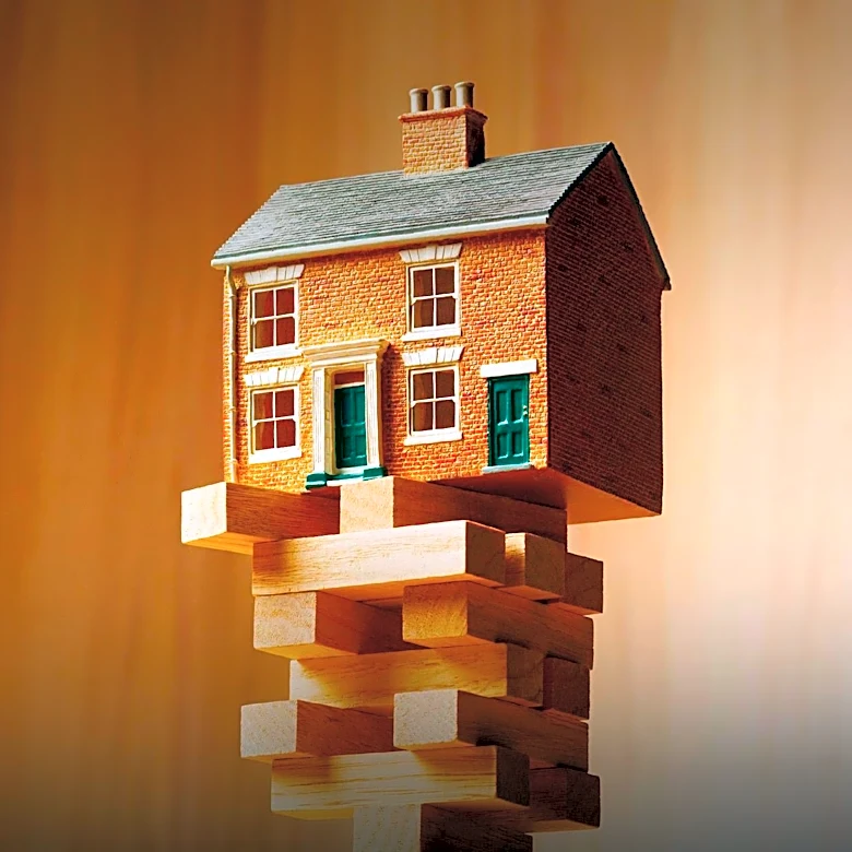 Nebraska's Housing Market Challenges Young Homebuyers Amid Rising Costs