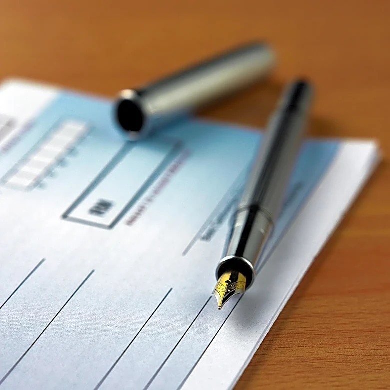 Governor Hochul to Distribute Rebate Checks to New Yorkers Amid Election Season