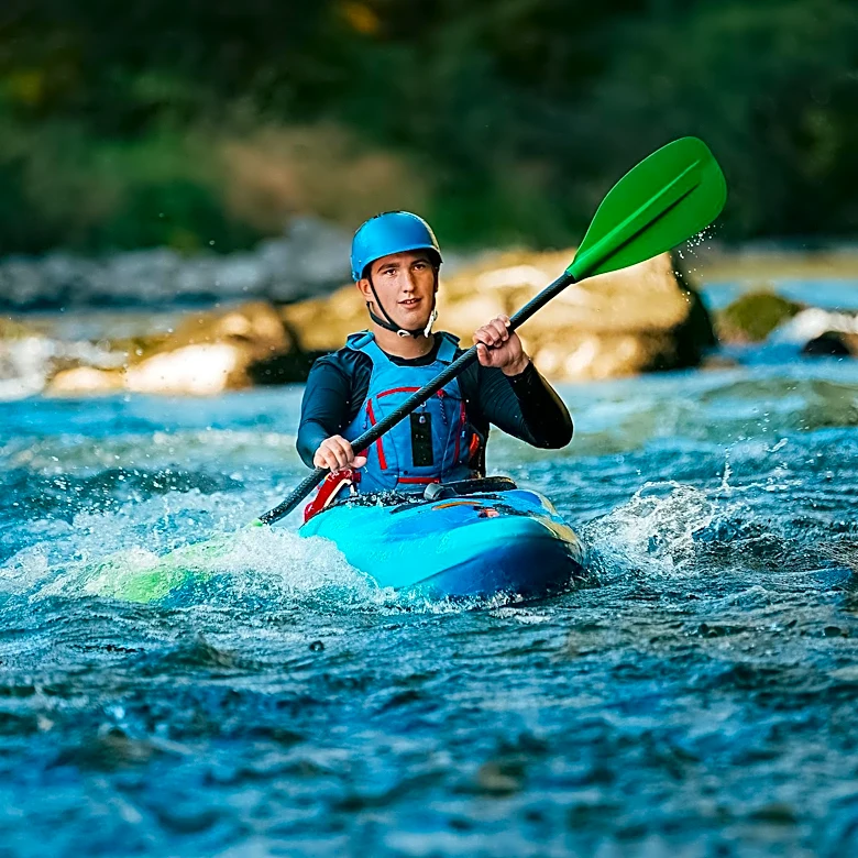 Kayaker Discovers Historical Grave Markers in St. John River, Linking to Mayflower Descendant