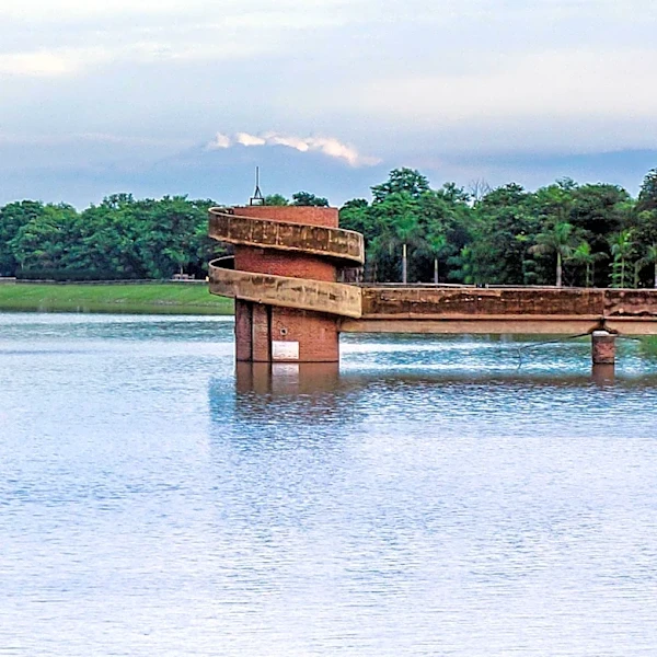LaFayette Officials Extend Closure of Queen City Lake Beach Due to Elevated E. coli Levels