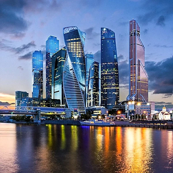 Russia's Sberbank Warns of Rising Corporate Credit Risks Amid Increasing Bad Loans