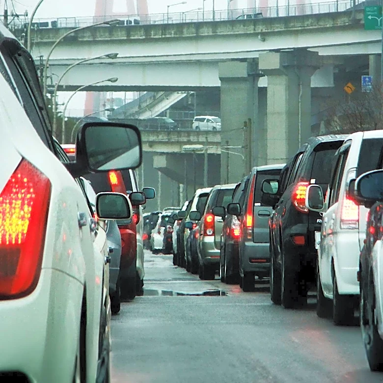 Algerabrug Closure Prompts Major Detours and Extended Travel Times for Commuters