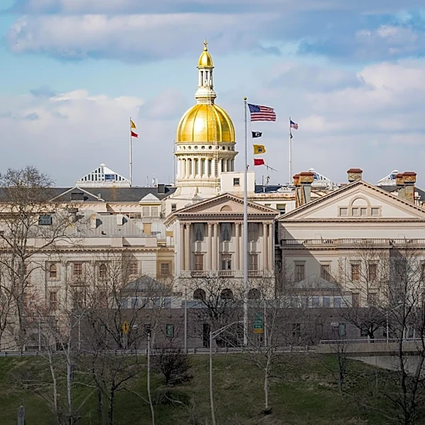 New Jersey Implements 'Skip the Stuff' Law to Reduce Waste