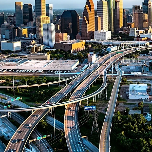 Houston's $3 Billion Freeway Expansion Fails to Alleviate Traffic Congestion