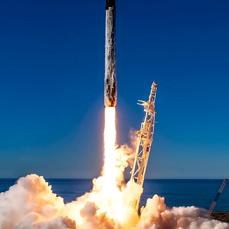 SpaceX Falcon 9 Upper Stage to Impact Moon, Offering Scientific Opportunities