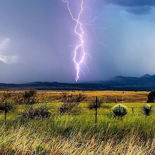 Heat Advisory Issued for Western New Mexico Amid Storm Threats in Central and Eastern Regions