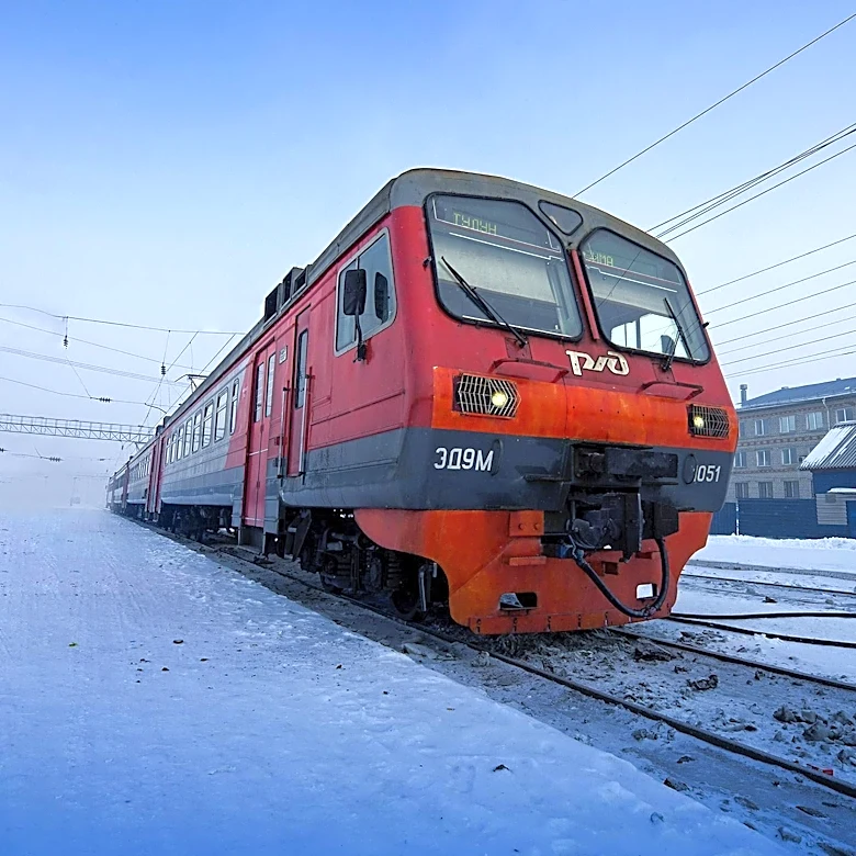 Russian Railways Faces Crisis Amid Diesel Fuel Shortage and Rising Tariffs