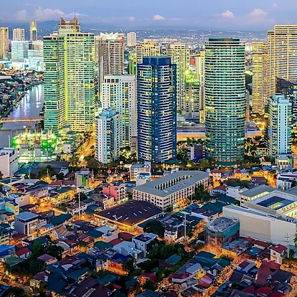 Philippine Bank Lending Growth Slows in June Amid Cautious Borrowing