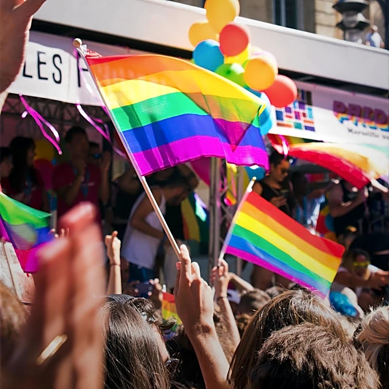 Hamburg Shopping Center Faces Backlash Over Pride Flag Incident