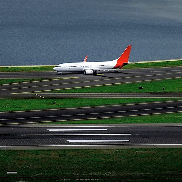 Qantas Flight to South America Diverted to Melbourne Due to Mechanical Issue