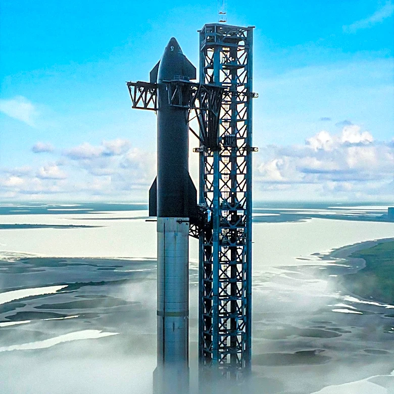 Errant SpaceX Rocket Stage to Impact Moon, Offering Scientific Insights