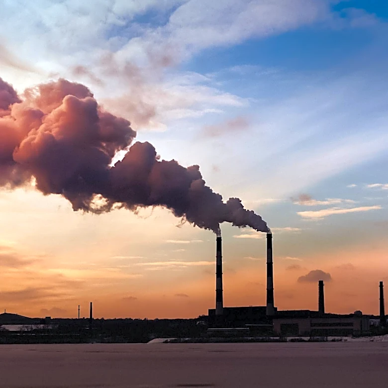 Cinde Warmington Opposes Expansion of Fossil Fuel Energy in New Hampshire