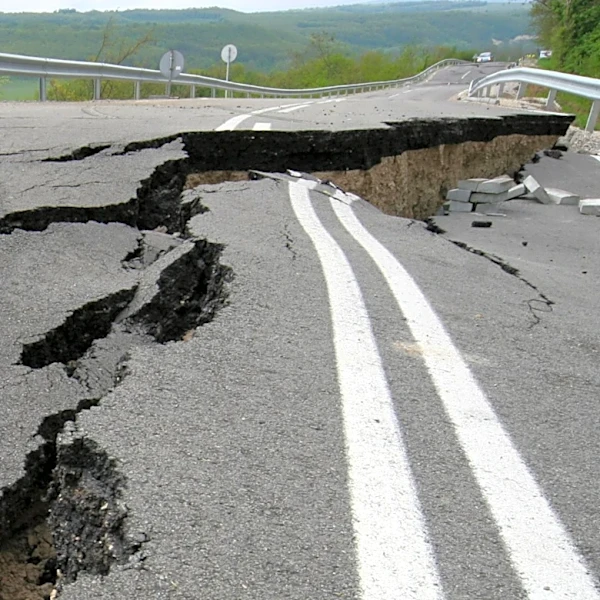 Japan's Kumamoto Prefecture Faces Aftershock Challenges Following Earthquake