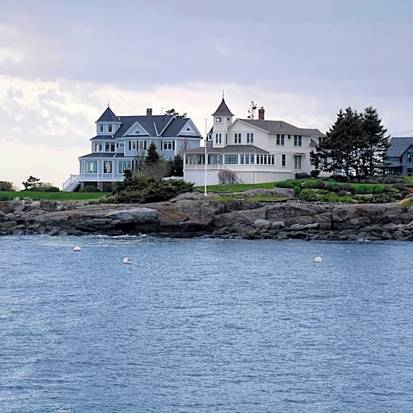 Newport's Cliff Walk Repair Delayed by Dispute Over Historic Mansion