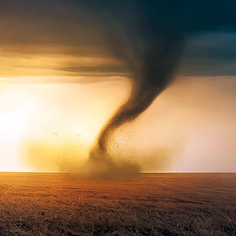 Severe Weather Forces 22 Planes to Divert from Denver, Injuring Five