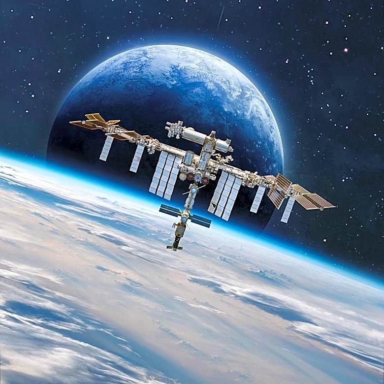 ISS Astronaut Captures Image of Super Typhoon Dolphin from Space