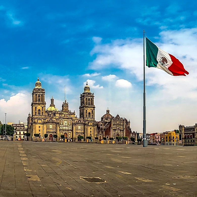 Analysts Raise Mexico's 2026 GDP Forecast to 1.2% Amid Economic Challenges