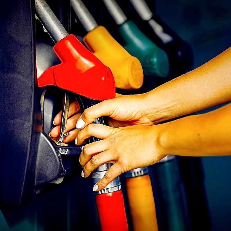 White House Considers Extending Jones Act Waiver Amid Gas Price Concerns