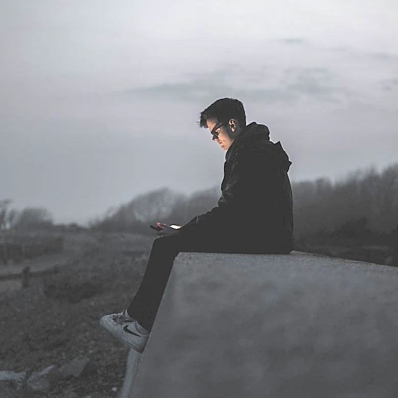 Study Reveals Young Men in the U.S. Feel Increasingly Lonely and Disconnected