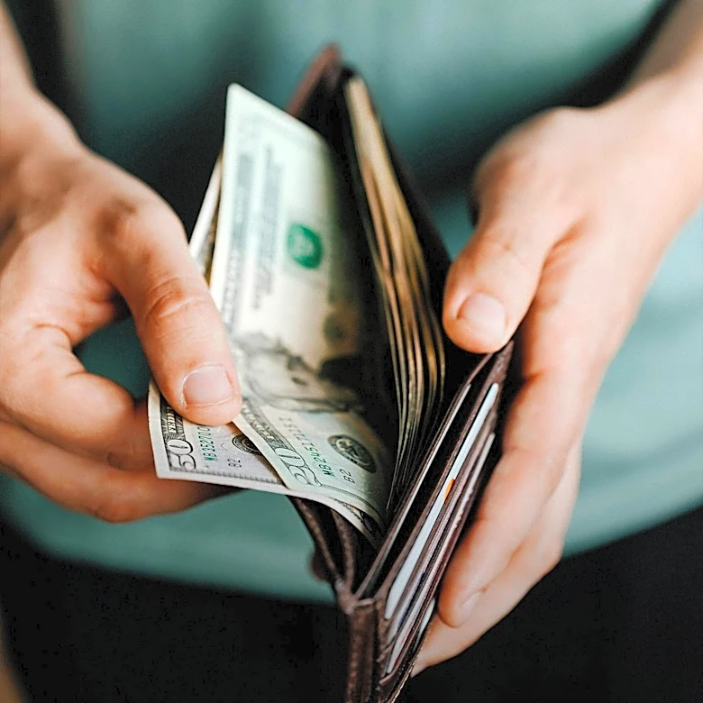 Americans Face Monthly Shortfalls: Strategies to Find Extra Cash
