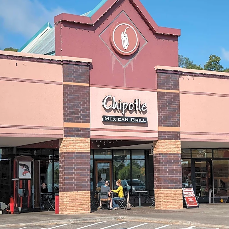 Chipotle Removes Jalapeños Amid Salmonella Outbreak Investigation