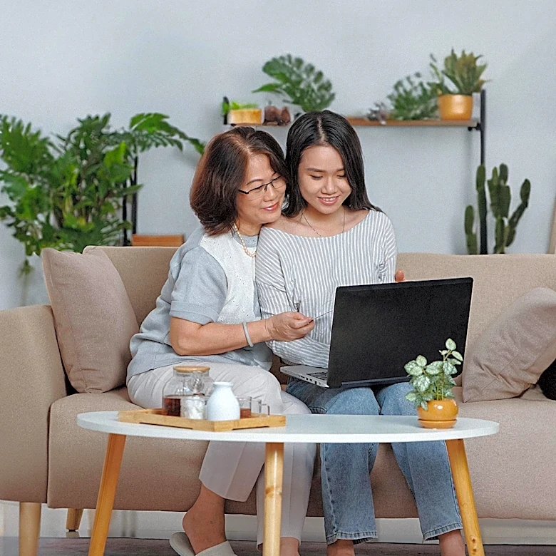 China's 'Internet Addiction' Schools Now Target Adults Amid Legal Concerns