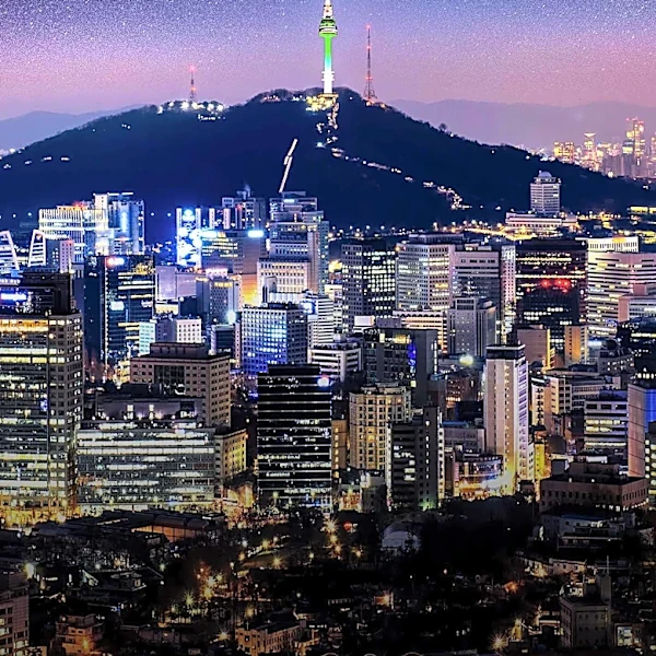 South Korea Endures Record Heatwave, Temperatures Reach 42.5C