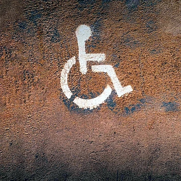 Hawaii Enforces Heavy Fines for Illegal Use of Disability Parking Spots