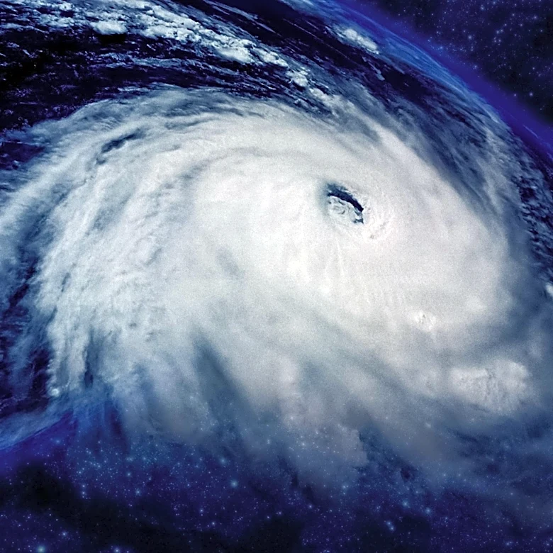 El Niño's Strengthening Impact on Atlantic Hurricane Season and Global Temperatures