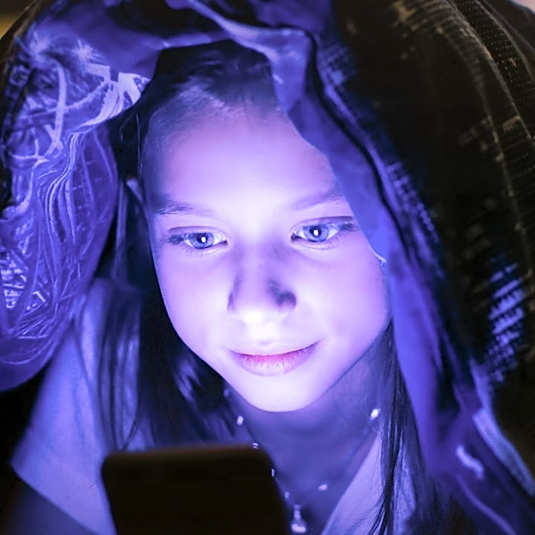 SAVE Applauds Senate Committee's Approval of Kids Online Safety Act