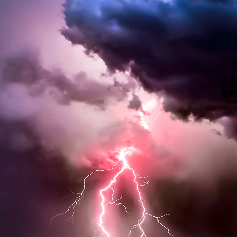 AI Enhances Prediction of Rare Weather Events, Offering New Climate Insights