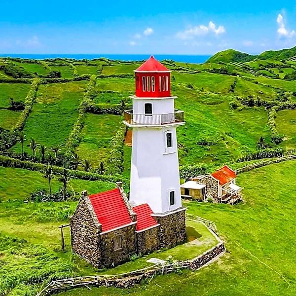 Lighthouse Staff Reductions Linked to Evacuation Challenges on West Coast Trail