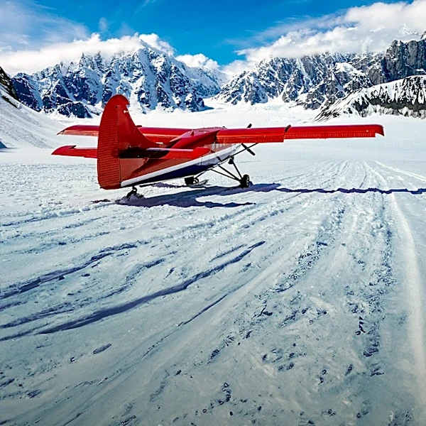 Australian Aviation Team Executes Midwinter Rescue in Antarctica