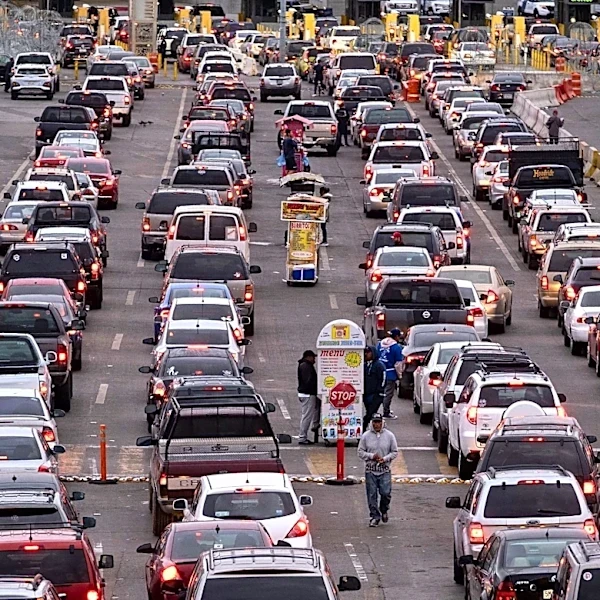 Vehicle Fire on Loop 410 Causes Major Traffic Disruptions in San Antonio