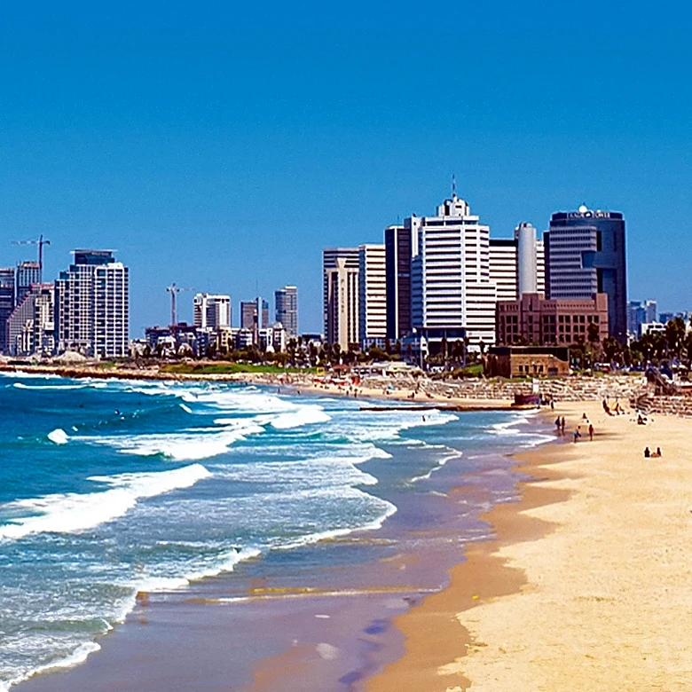 Surge in Wealthy Israeli Emigration Costs State Billions in Tax Revenue