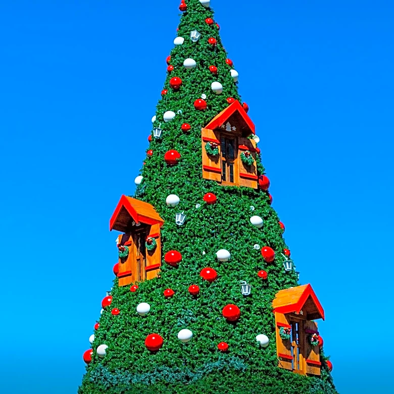 New Orleans Uses Christmas Trees to Restore Coastal Wetlands
