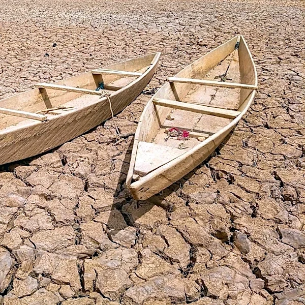 Rising Temperatures Threaten Flight Schedules Amid Climate Change