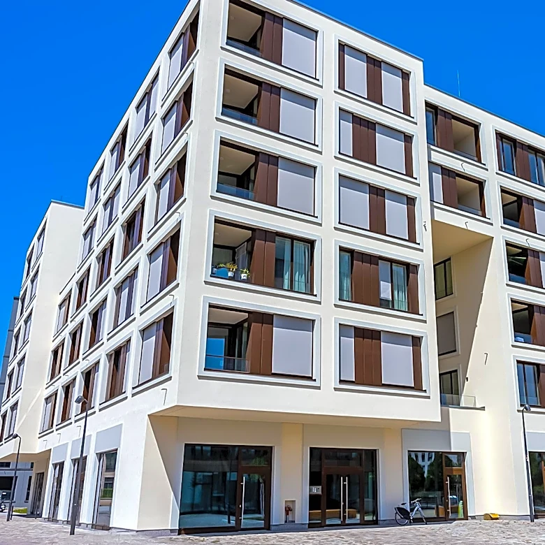 Le Corbusier's Social Housing Faces Heatwave Challenges in France