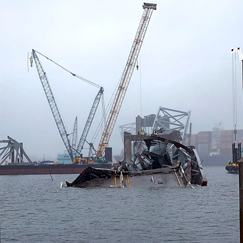 Operation Begins to Pull Wrecked MSC Baltic III Ashore for Dismantling
