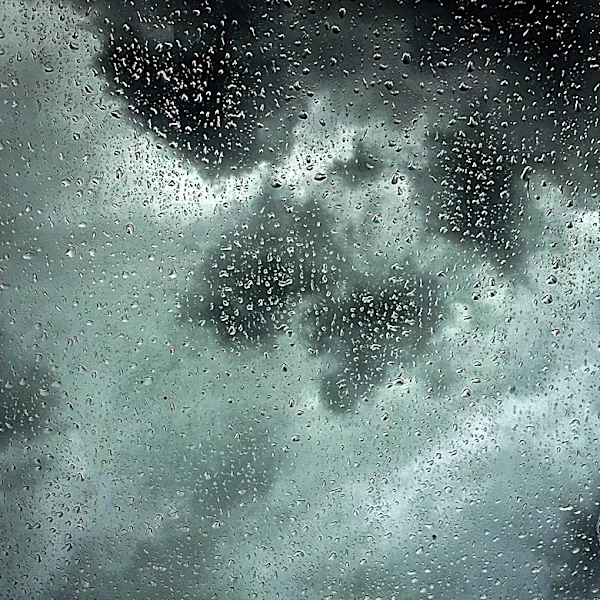 Max Planck Institute Unveils Hidden Cloud Structures Key to Rain Formation