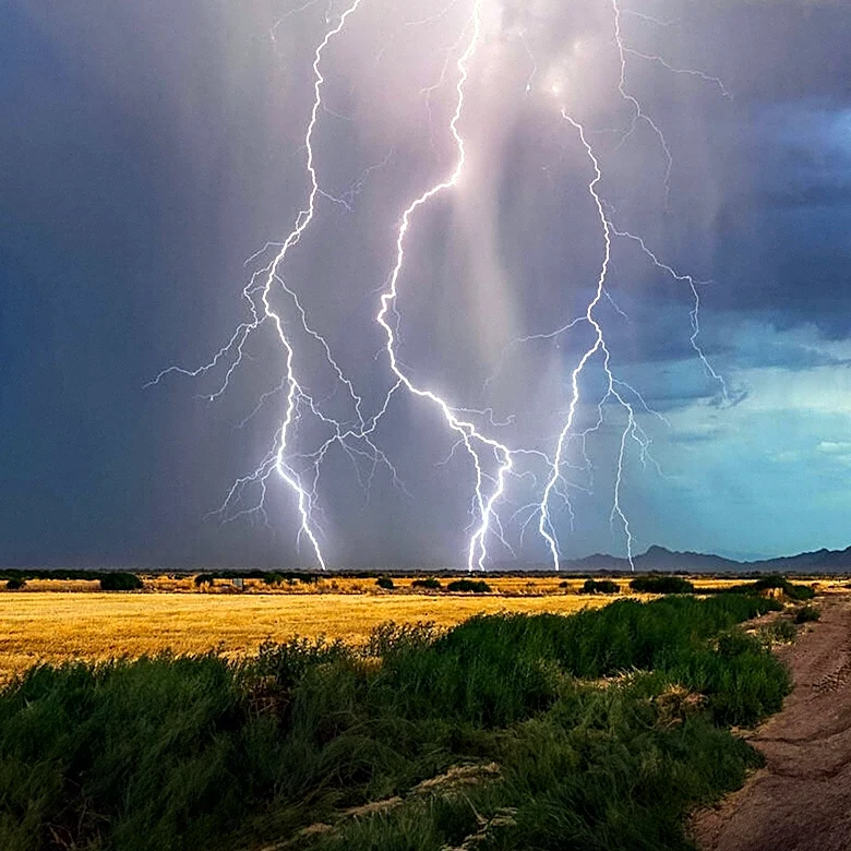 Lightning-Caused Fire Erupts Near Finger Rock Trail in Santa Catalina Mountains