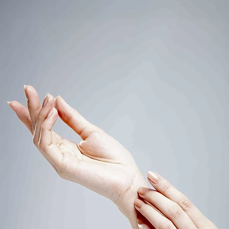 Dermatophagia: Understanding the Symptoms and Treatment Options