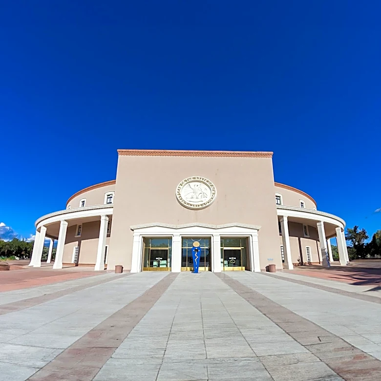 New Mexico Supreme Court Introduces Alternative Path to Bar Exam for Law Graduates