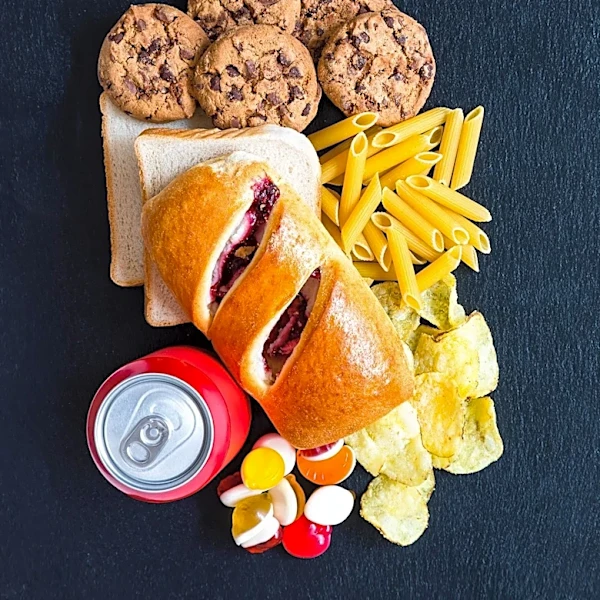 Study Links Fathers' Ultra-Processed Food Consumption to Potential Health Risks in Offspring