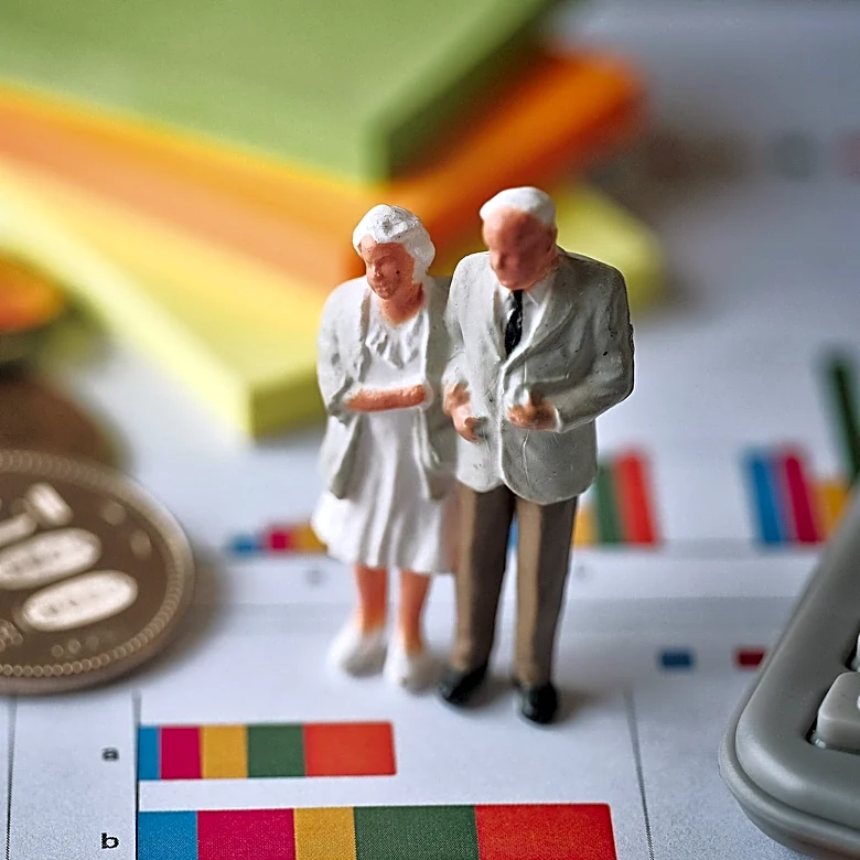 Study Reveals Persistent Dementia Risk and Disparities After Age 90