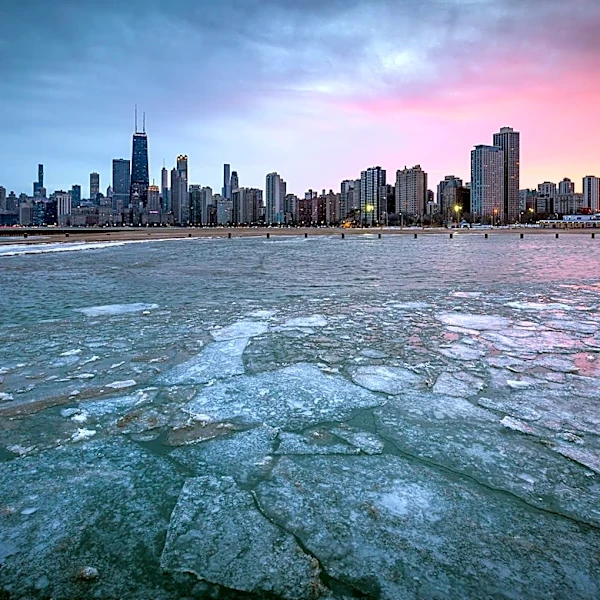 Severe Weather Warnings Issued as Storms Hit Chicago Area