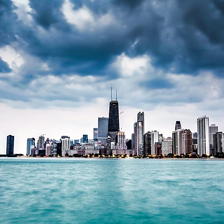 Ground Stops Implemented at Chicago Airports Due to Severe Weather